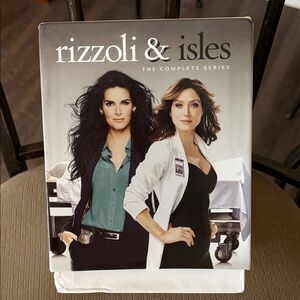 Rizzoli & Isles Complete Series DVD Set